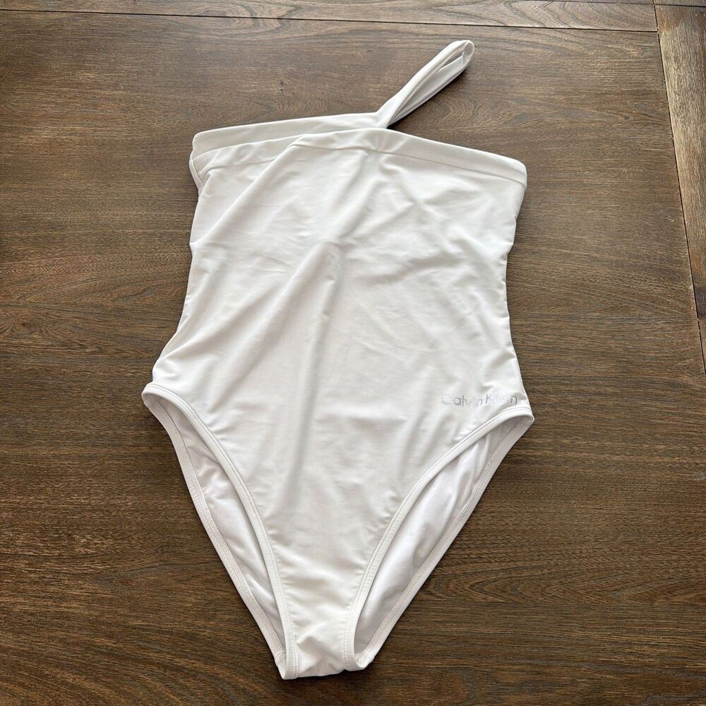 Calvin Klein SOFT WHITE one shoulder Asymmetric one piece Swimsuit women size 12